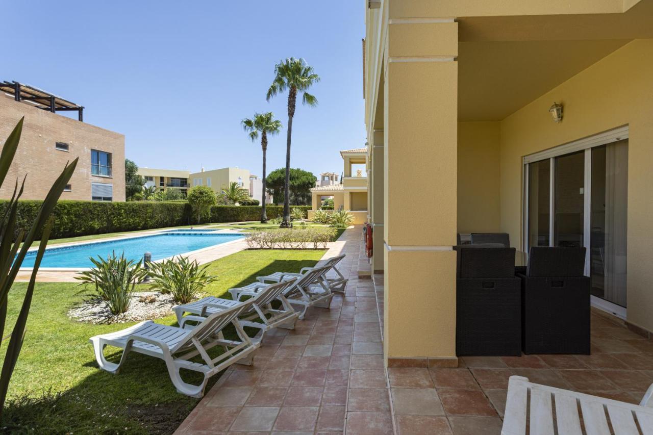 Real Alegria - Terrace With Pool - فيلامورا المظهر الخارجي الصورة